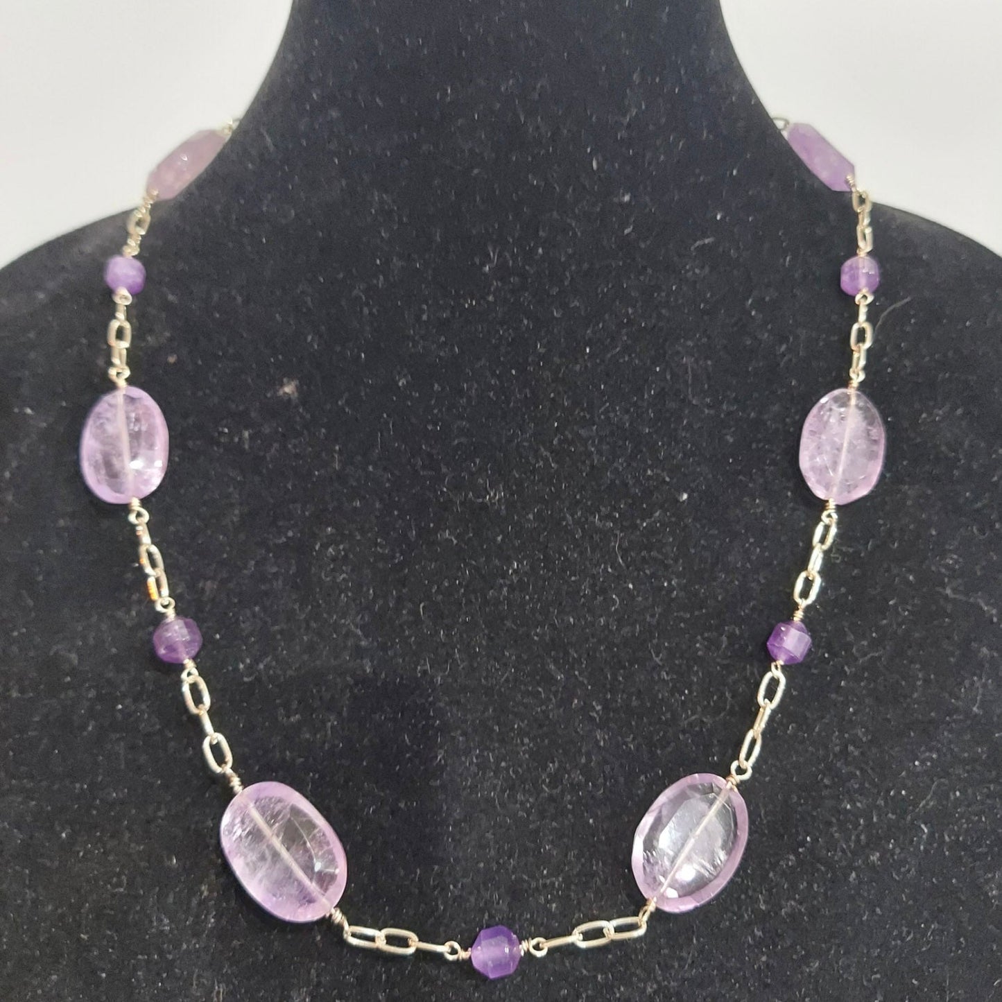 Lavender Amethyst Necklace "Syringa"